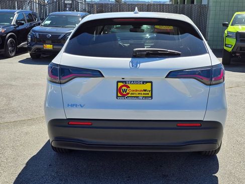 Used 2026 Honda HR-V LX image 6
