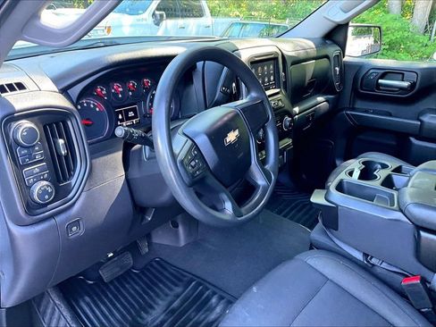 Used 2023 Chevrolet Silverado 1500 Custom AWD/4WD image 8