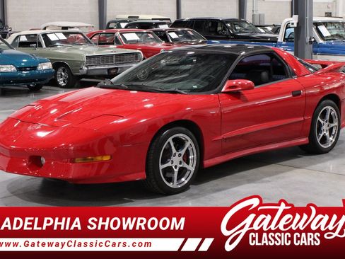 Used 1994 Pontiac Firebird Coupe image 1
