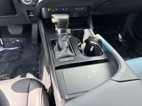 Certified 2024 Lexus ES 350 350 w/ Premium Package image 21