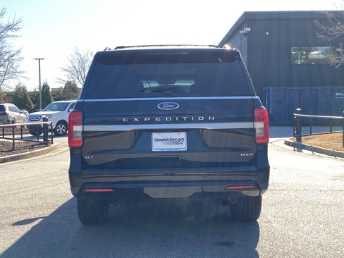 Used 2022 Ford Expedition Max XLT image 17