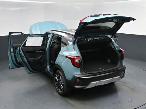 New 2026 Kia Seltos SX image 15
