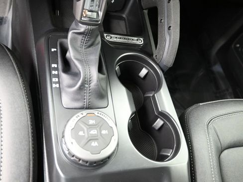 New 2025 Ford Bronco Badlands w/ Sasquatch Package image 24