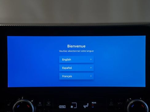 New 2026 Toyota Highlander Platinum image 23