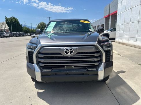 Used 2023 Toyota Tundra Limited AWD/4WD image 8