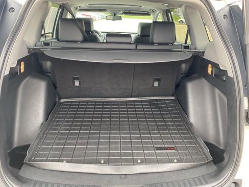 Used 2019 Honda CR-V EX-L image 16