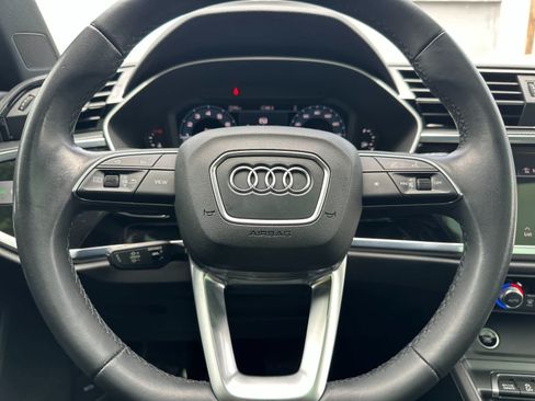 Used 2024 Audi Q3 2.0T Premium Plus w/ Premium Plus Package AWD/4WD image 23