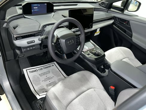 New 2026 Toyota C-HR w/ Cold Weather Package AWD/4WD image 15