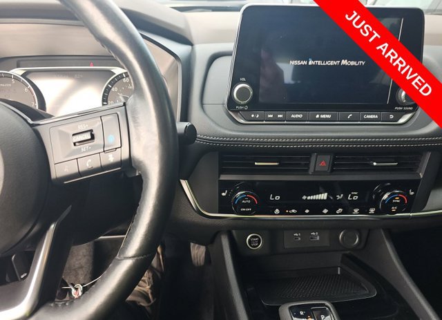 Used 2023 Nissan Rogue SV w/ SV Premium B Package AWD/4WD image 9