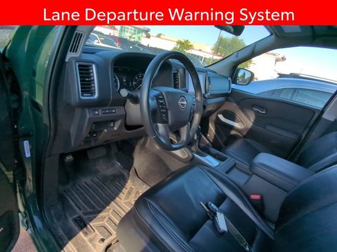 Used 2023 Nissan Frontier SV w/ SV Premium Package AWD/4WD image 7