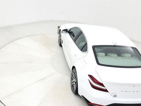 Used 2023 Genesis G70 2.0T AWD/4WD image 16