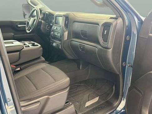 Used 2025 Chevrolet Silverado 2500 Custom w/ Custom Value Package AWD/4WD image 16