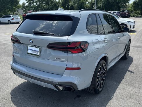 Used 2025 BMW X5 xDrive40i w/ M Sport Package AWD/4WD image 10