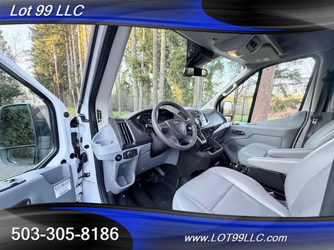 Used 2018 Ford Transit 150 XL image 48