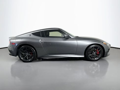 Used 2024 Nissan Z Performance w/ Floor Mat Package image 5
