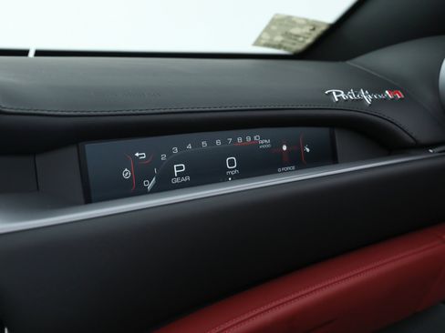 Certified 2023 Ferrari Portofino M image 33