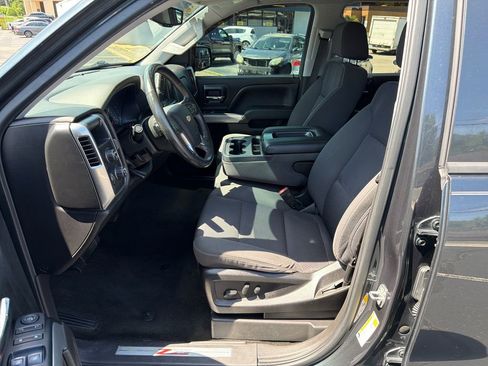Used 2018 Chevrolet Silverado 1500 LT w/ All Star Edition AWD/4WD image 28