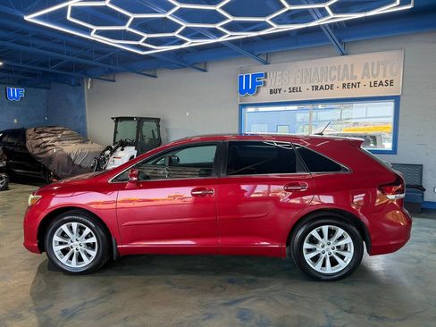Used 2013 Toyota Venza LE AWD/4WD image 12