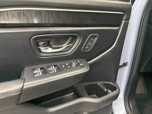 Used 2023 Honda Pilot Elite image 12