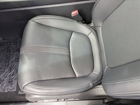 New 2025 Honda Pilot EX-L image 4