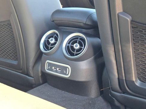 New 2025 Alfa Romeo Giulia AWD image 11