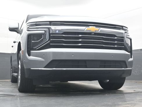 Used 2025 Chevrolet Tahoe LT AWD/4WD image 27