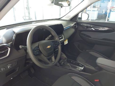 New 2026 Chevrolet TrailBlazer LT w/ Driver Confidence Package image 2