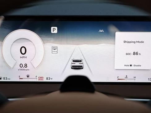 New 2026 Genesis GV70 2.5T Advanced image 33