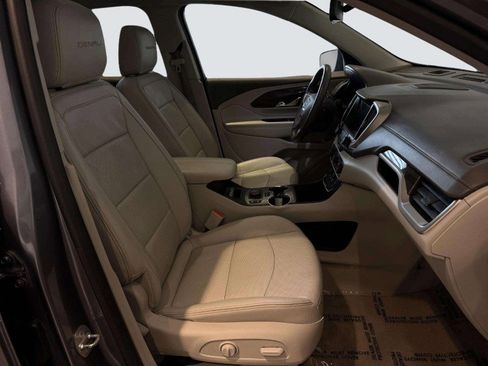 Used 2019 GMC Terrain Denali w/ Advanced Safety Package AWD/4WD image 37