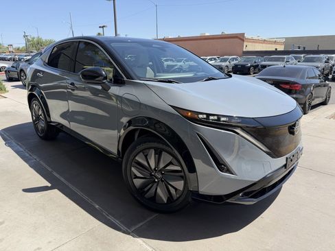 Used 2024 Nissan Ariya FWD image 6