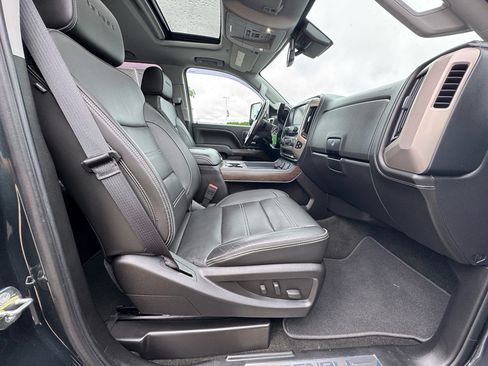Used 2018 GMC Sierra 3500 Denali w/ Duramax Plus Package AWD/4WD image 12