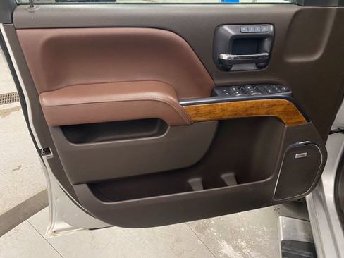 Used 2014 Chevrolet Silverado 1500 High Country w/ High Country Premium Package AWD/4WD image 25