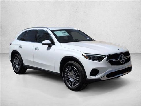 Certified 2026 Mercedes-Benz GLC 300 image 7