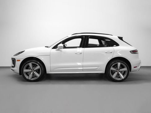 New 2026 Porsche Macan S image 2