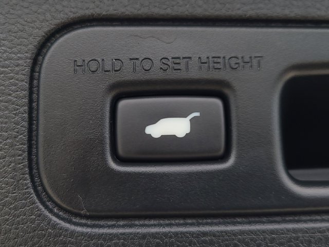Used 2023 Honda Pilot EX-L image 6