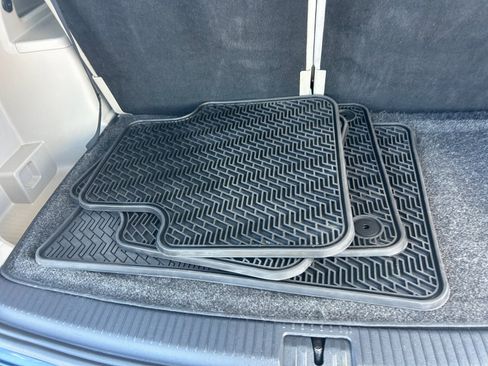 Certified 2021 Volkswagen Atlas SE w/ Towing Package FWD image 30