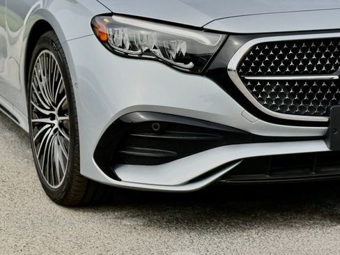 New 2026 Mercedes-Benz E 350 Sedan image 9