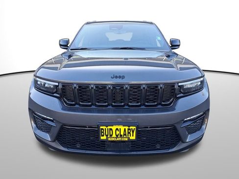New 2025 Jeep Grand Cherokee Limited image 9