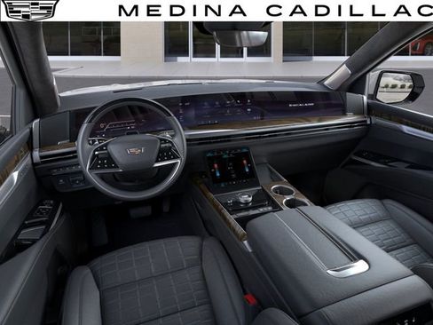 New 2025 Cadillac Escalade Sport Platinum image 16