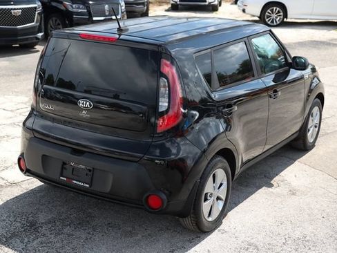 Used 2016 Kia Soul FWD image 14