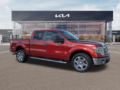 Used 2014 Ford F150 XLT w/ Equipment Group 302A Luxury RWD image 2
