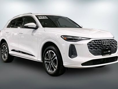 Certified 2025 Audi Q5 Premium w/ Convenience Package