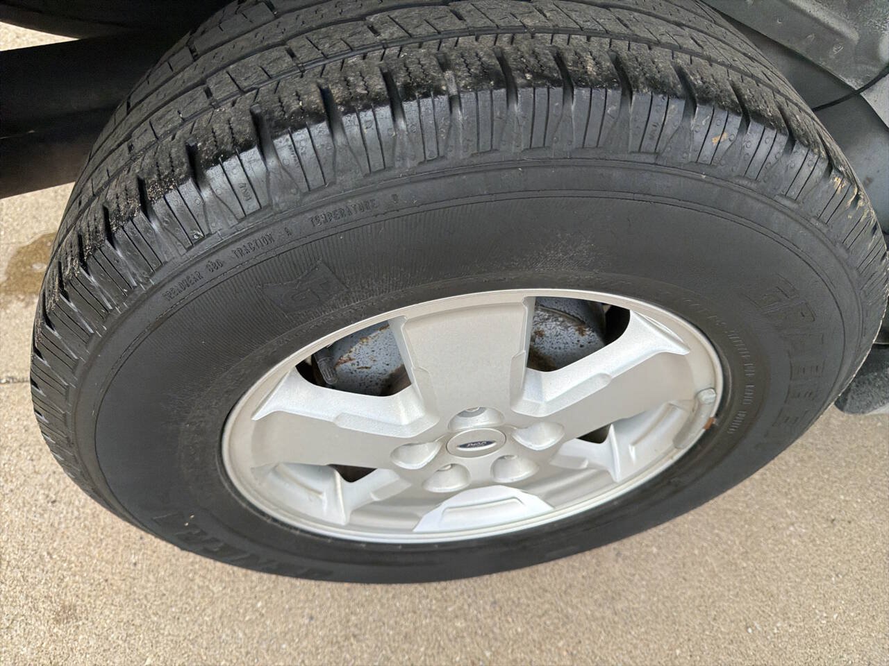 Used 2009 Ford Escape XLT FWD image 10