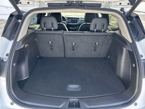 Certified 2022 Buick Encore GX Select w/ Sport Touring Package image 23