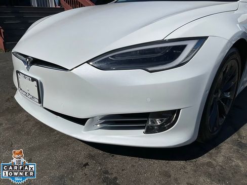 Used 2018 Tesla Model S 75D image 90