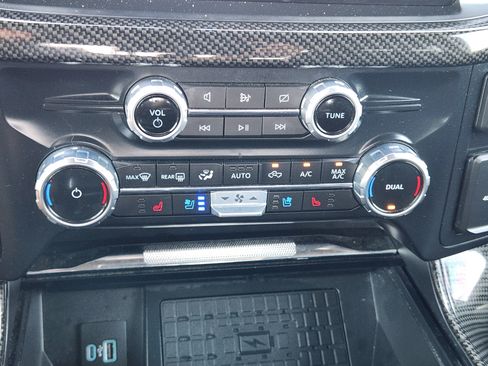 Used 2023 Ford F150 Lariat w/ Equipment Group 502A High AWD/4WD image 19