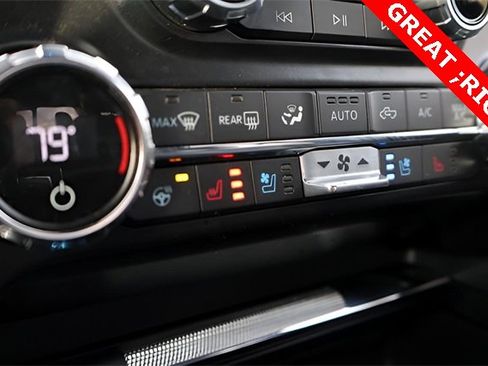 Used 2021 Ford F150 Lariat w/ Equipment Group 502A High image 25