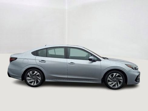 Certified 2025 Subaru Legacy Limited image 7