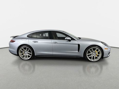 Used 2018 Porsche Panamera 4 AWD/4WD image 9