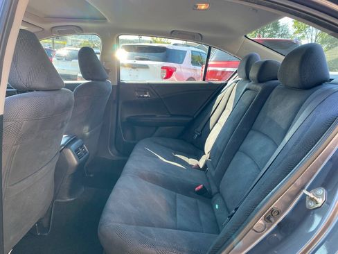 Used 2016 Honda Accord EX image 22